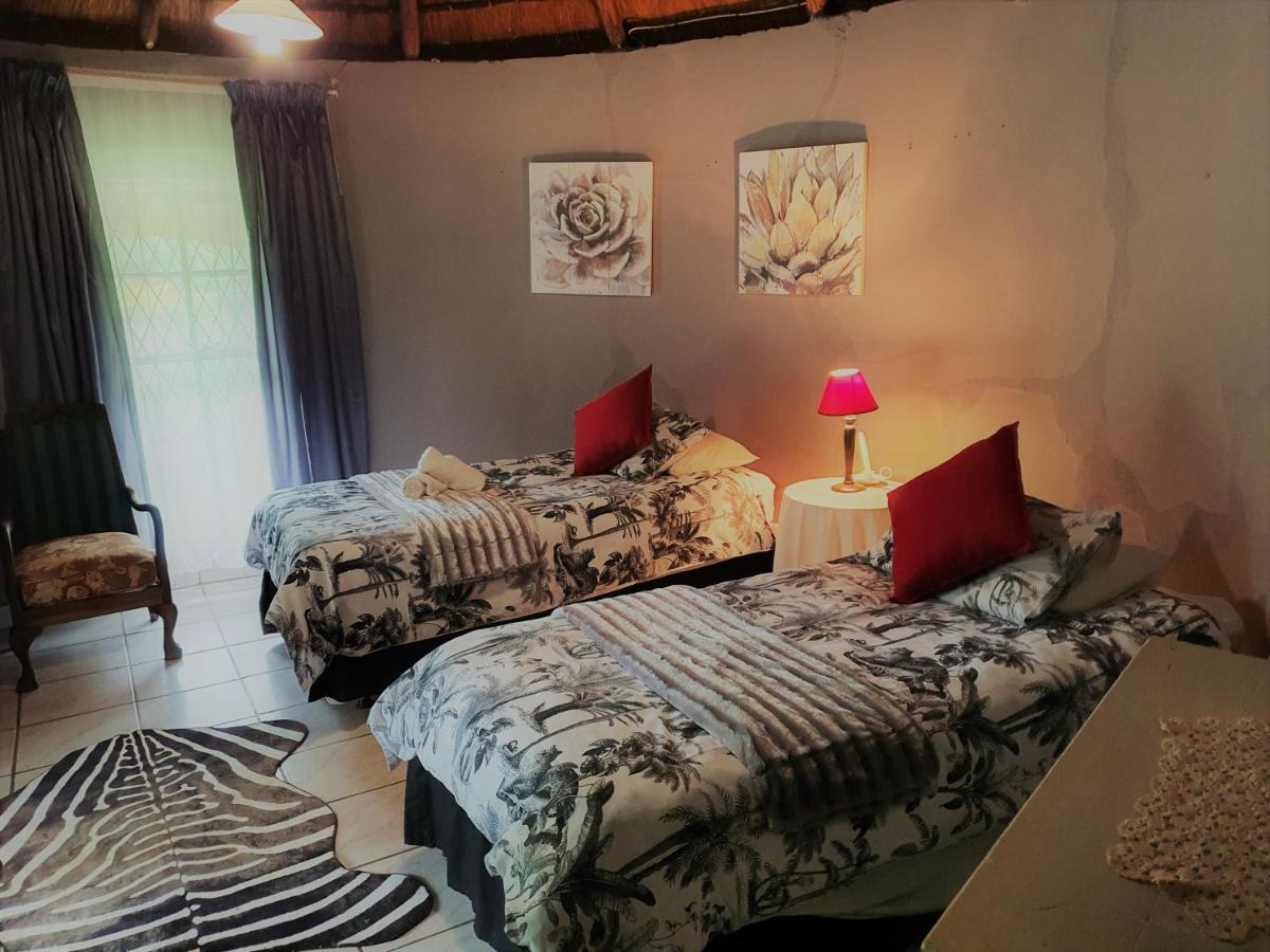 Drakensberg Bush Lodge And Backpackers Winterton Esterno foto