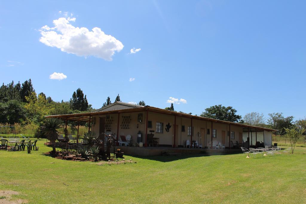 Drakensberg Bush Lodge And Backpackers Winterton Esterno foto