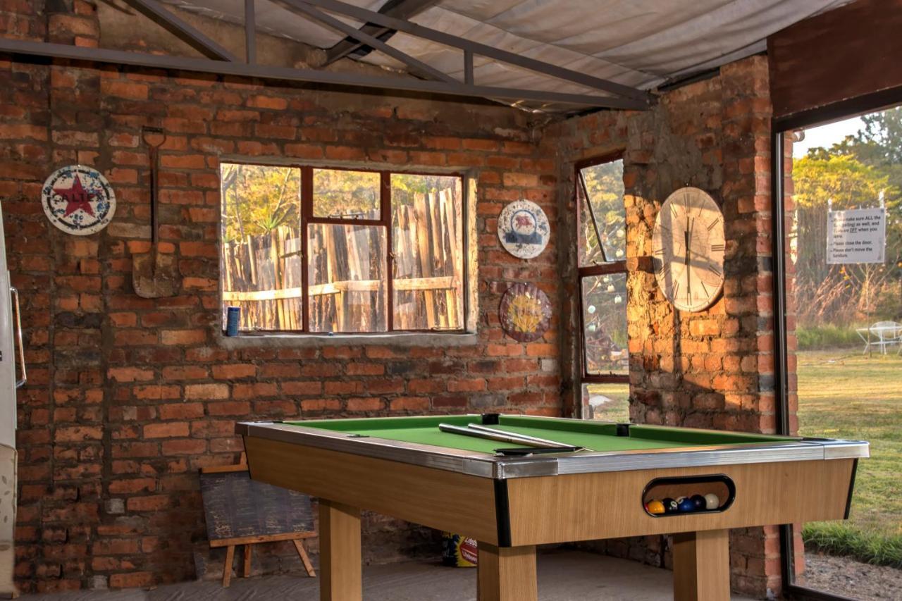 Drakensberg Bush Lodge And Backpackers Winterton Esterno foto