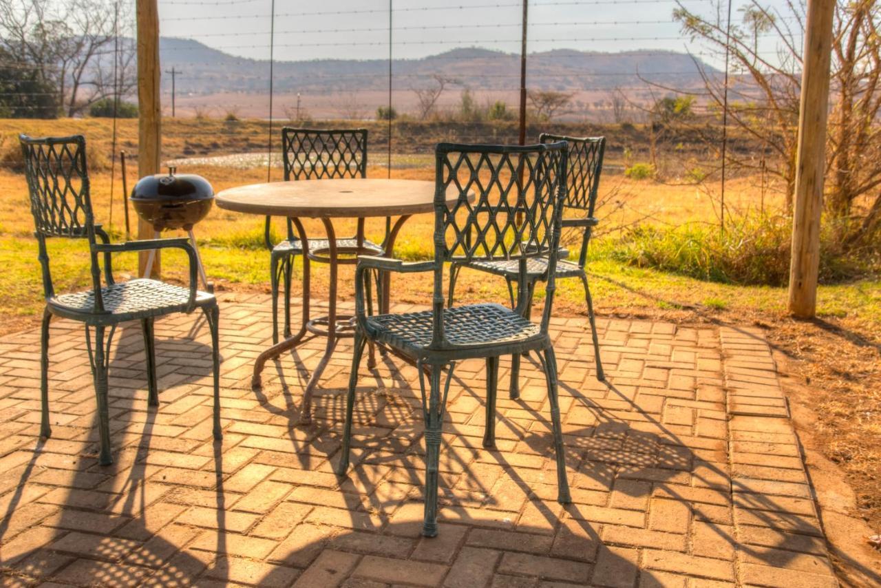 Drakensberg Bush Lodge And Backpackers Winterton Esterno foto