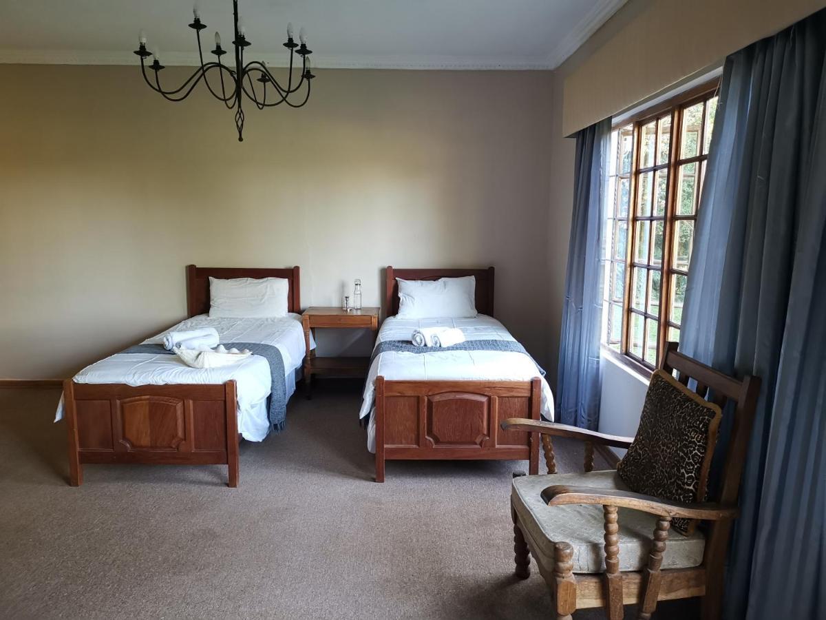 Drakensberg Bush Lodge And Backpackers Winterton Esterno foto