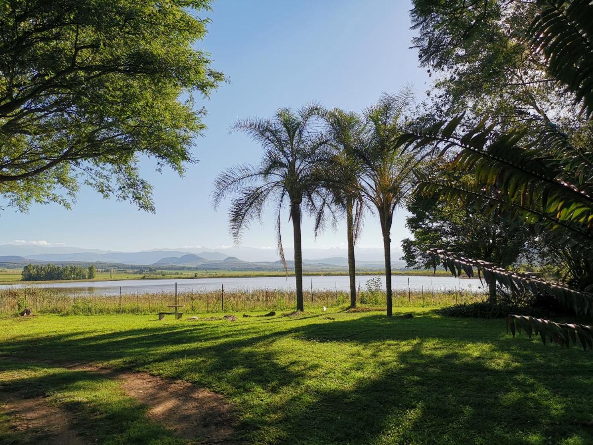 Drakensberg Bush Lodge And Backpackers Winterton Esterno foto